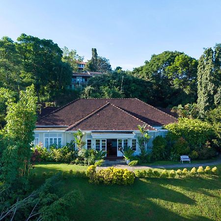 Castle Hill Bungalow Kandy Exterior photo