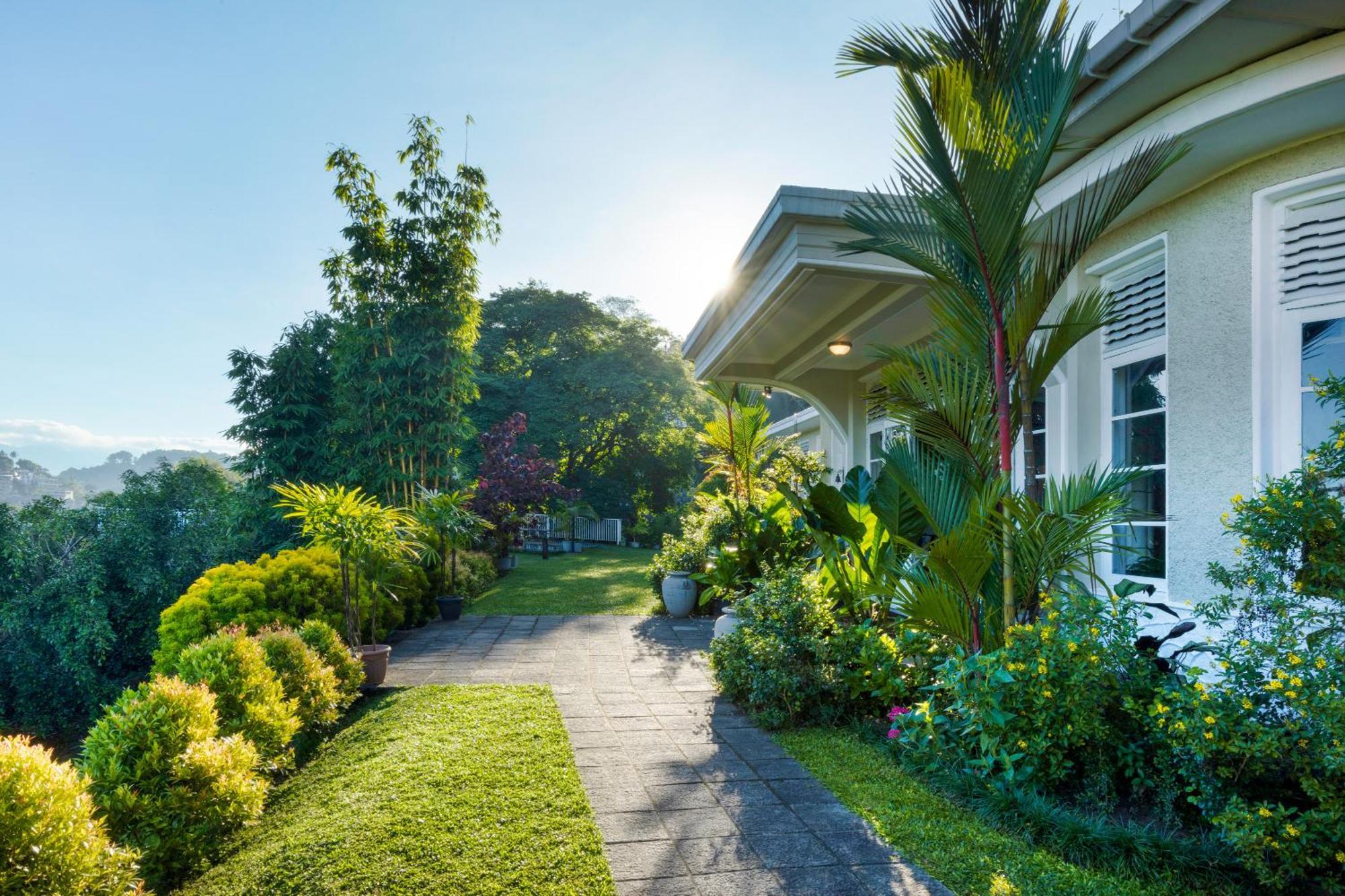 Castle Hill Bungalow Kandy Exterior photo